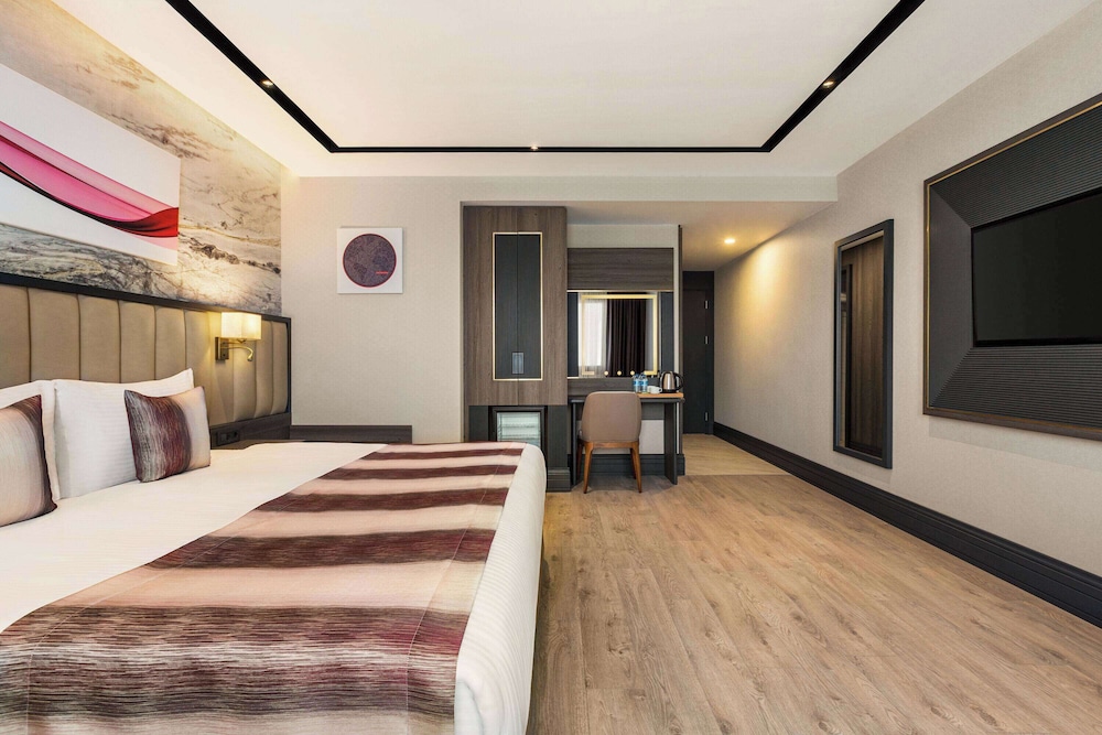 Ramada by Wyndham İstanbul Ümraniye - Image 19