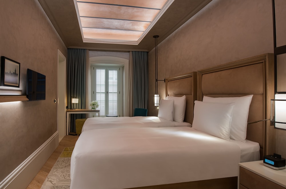 10 Karakoy İstanbul - Özel Sınıf - Image 10