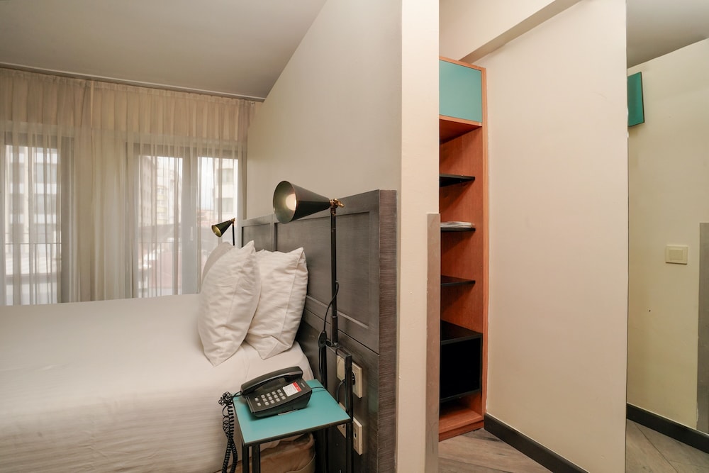 Faros Otel Taksim - Image 7