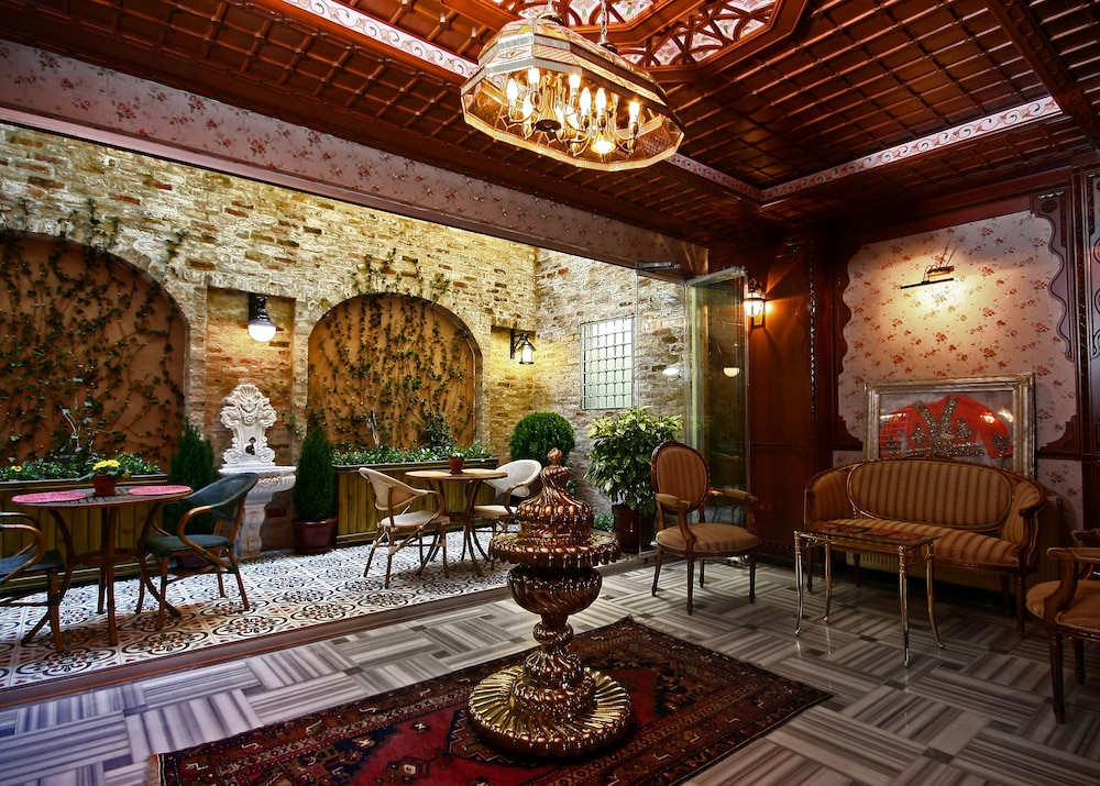 Niles Otel İstanbul - Özel Sınıf - Image 11