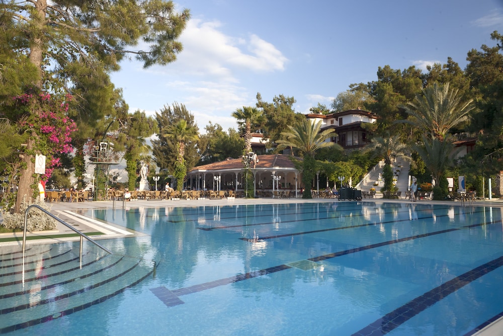 Club & Otel Letoonia - Image 6