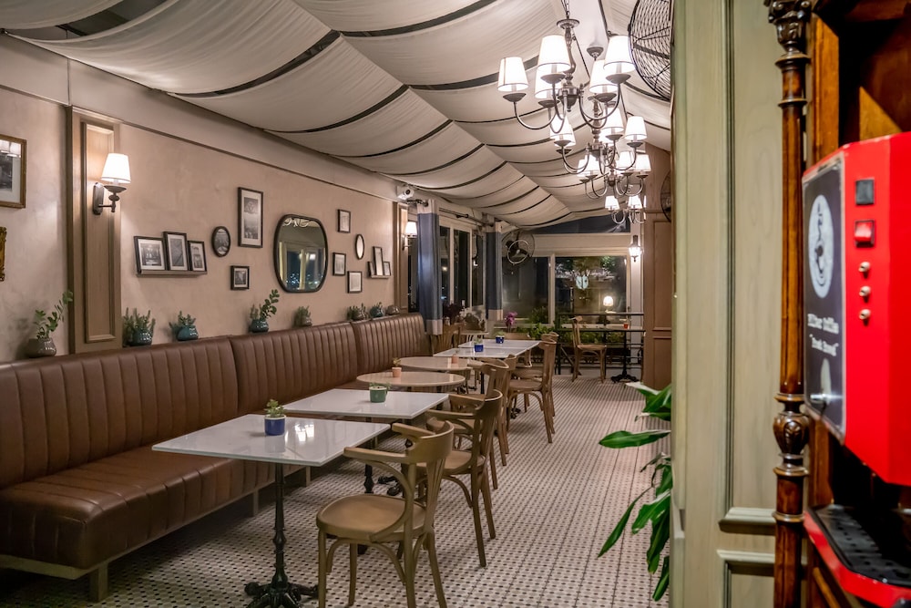 Niles Otel İstanbul - Özel Sınıf - Image 72