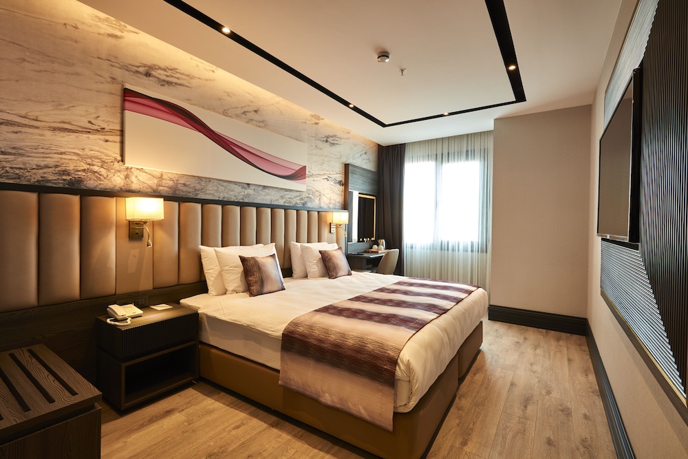 Ramada by Wyndham İstanbul Ümraniye - Image 10