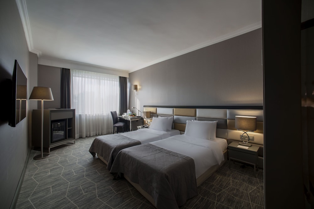 Taksim Square Otel - Image 18