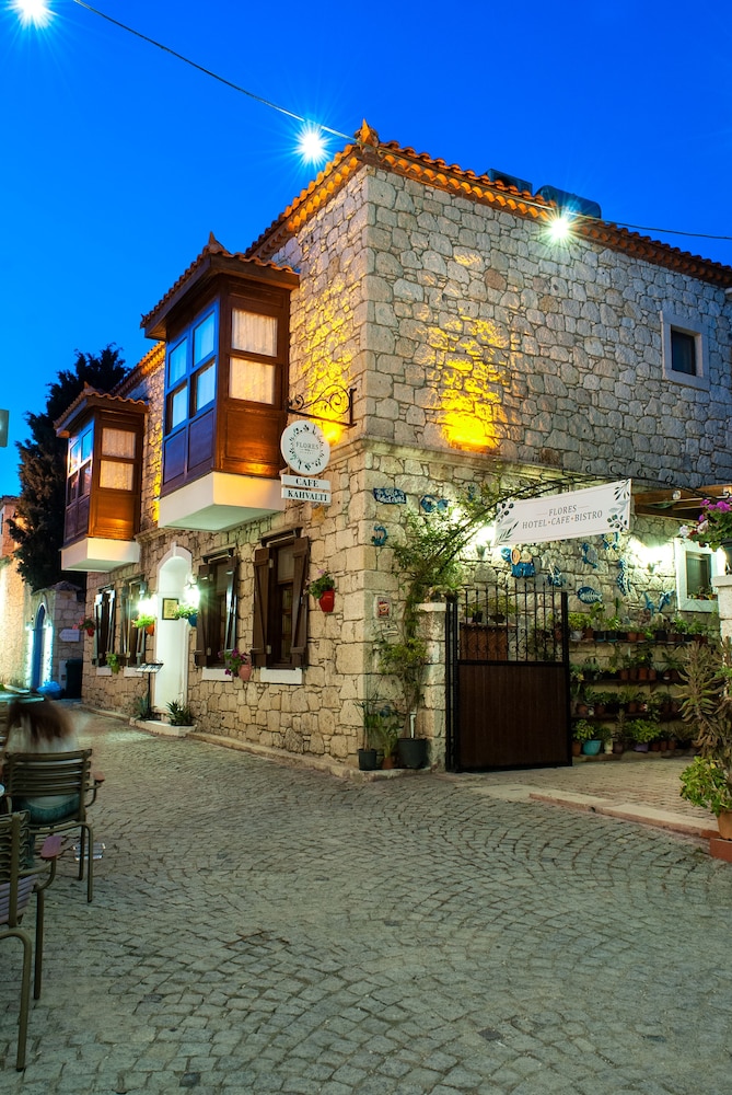 Flores Hotel Alaçatı - Image 13