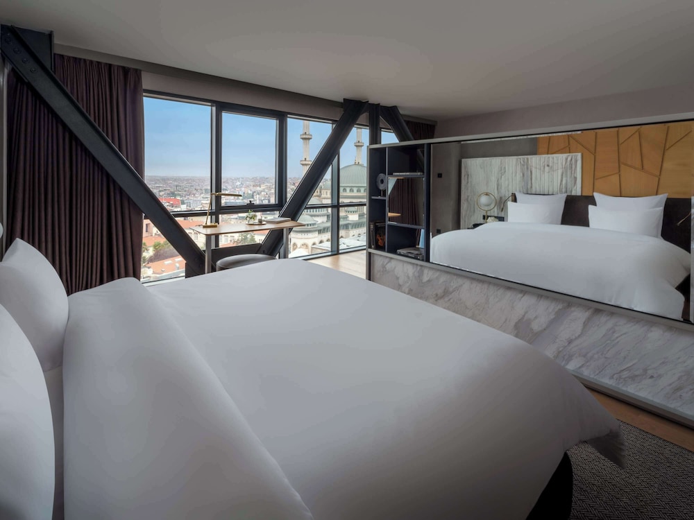 Sofitel İstanbul Taksim - Image 127
