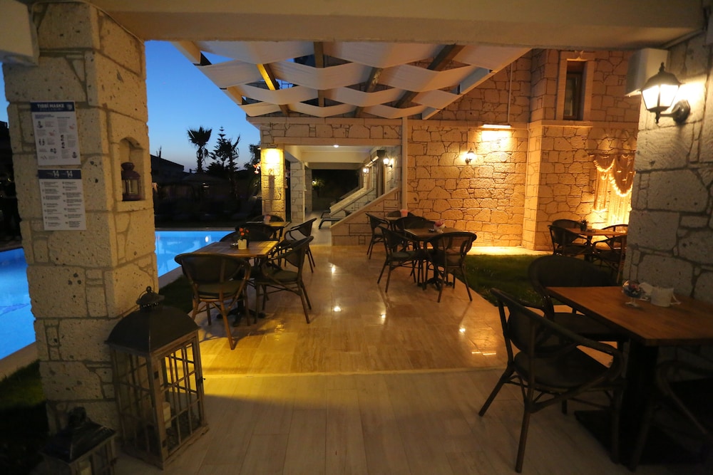Fizzio Alaçatı Hotel - Image 27