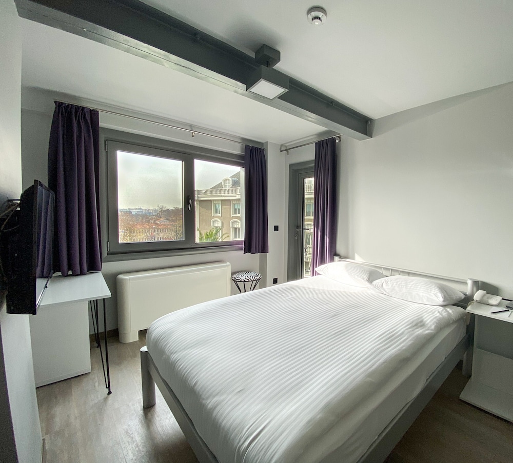Eresin Hotels Express - Image 17