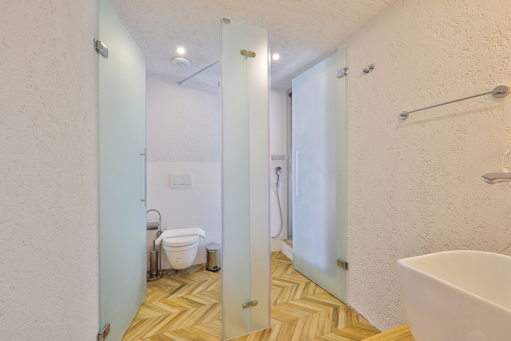 Atalante Hotel - Image 43