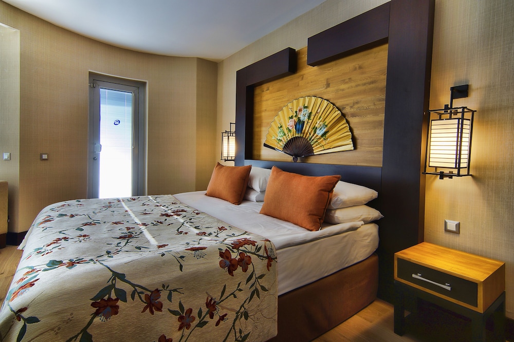 Limak Lara De Luxe Otel - Her Şey Dahil - Image 18
