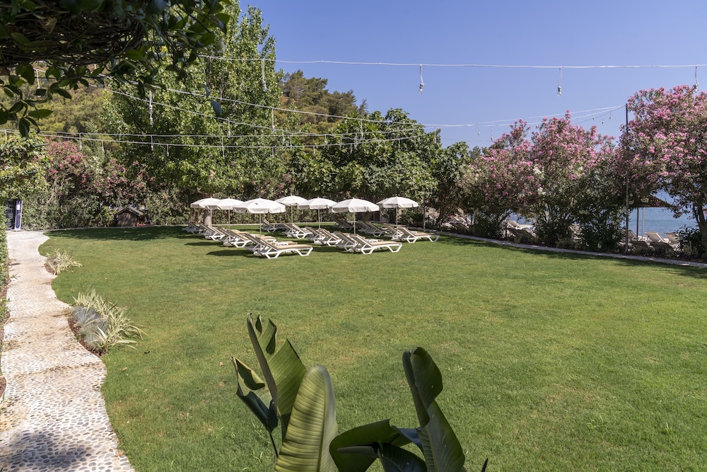 Alesta Midtown - Image 10