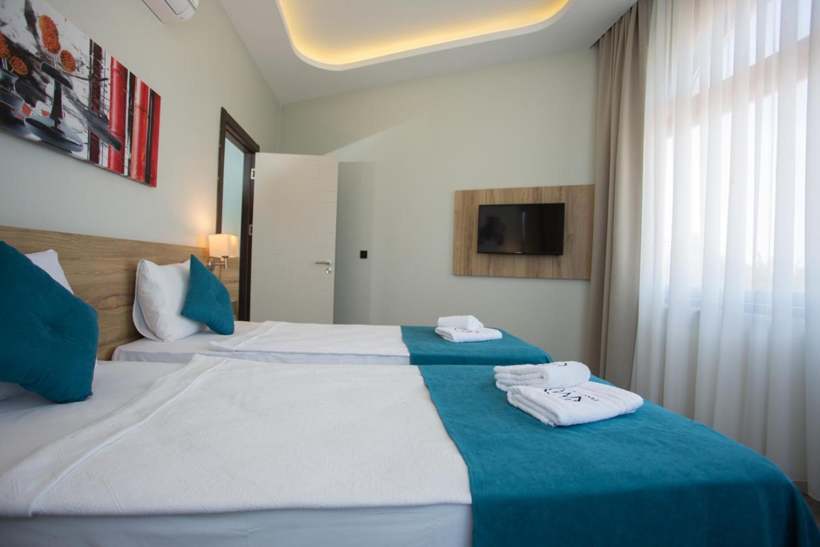 Marti Beach Hotel - Image 15