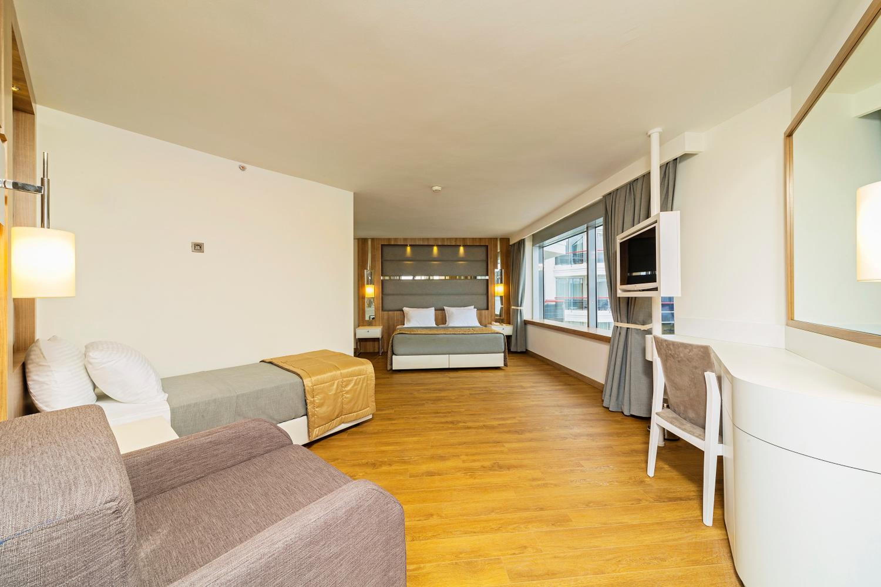 Poseidon Hotel - Adult Only - Image 21