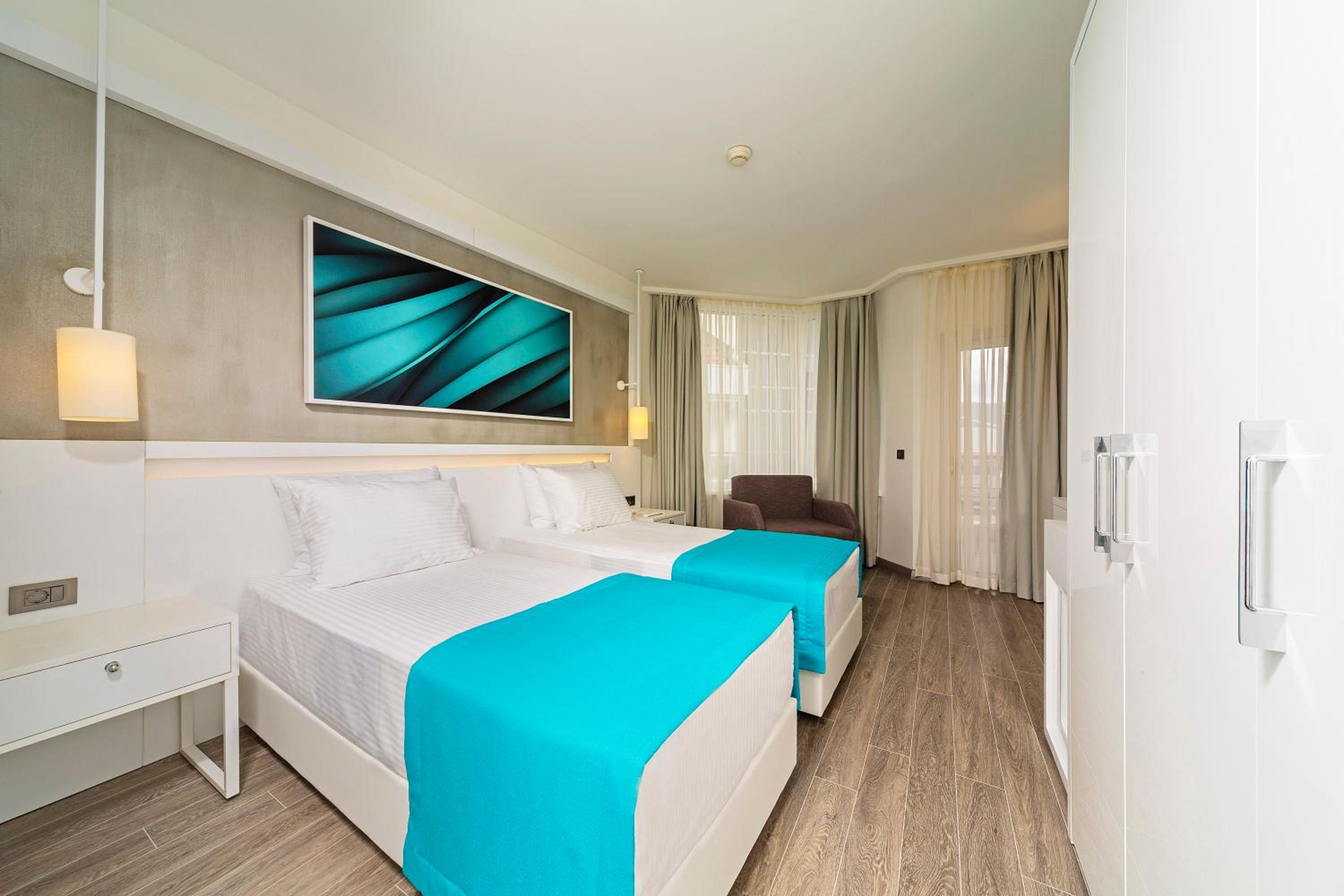 Poseidon Hotel - Adult Only - Image 20