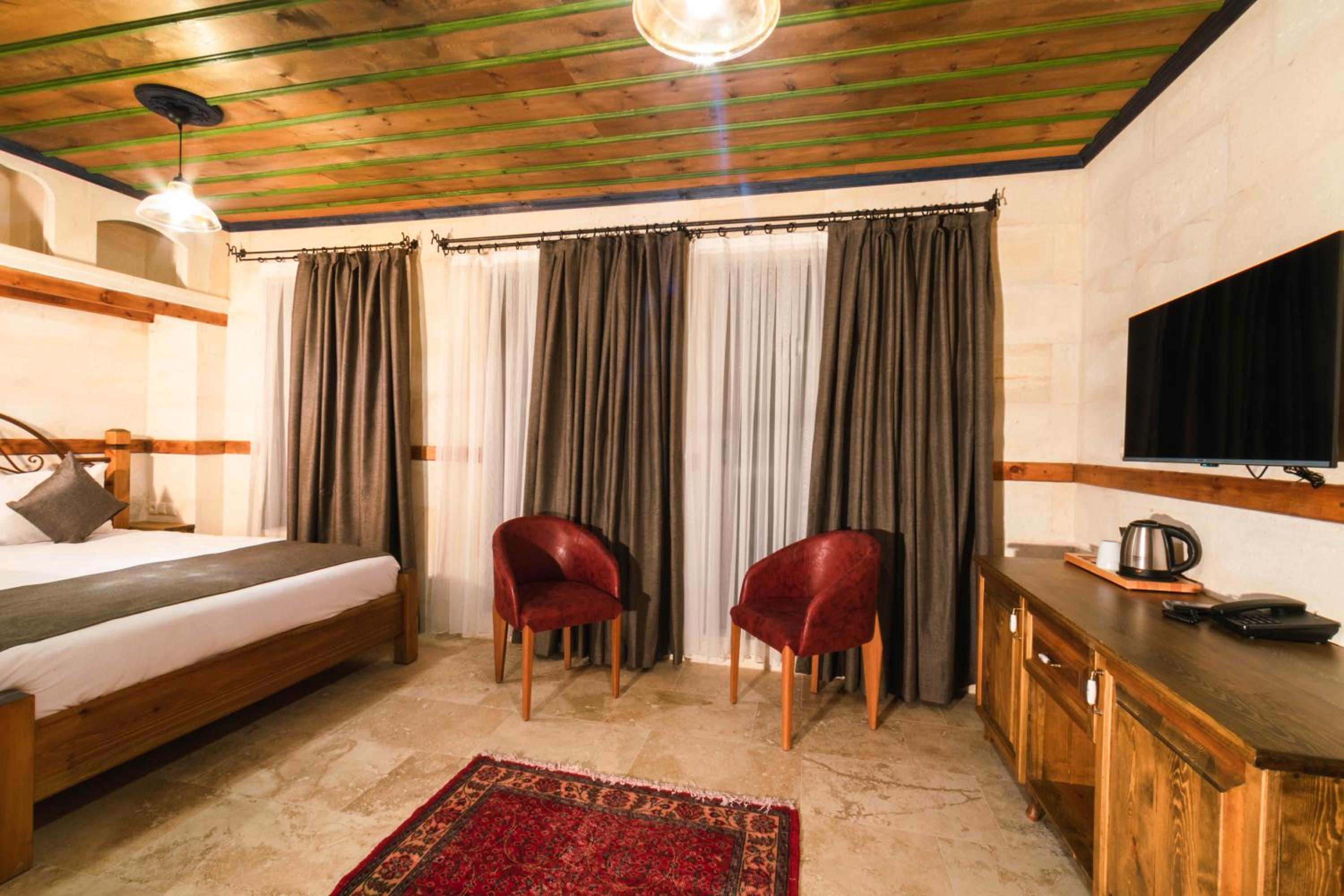 Sapphire Stone hotel - Image 10