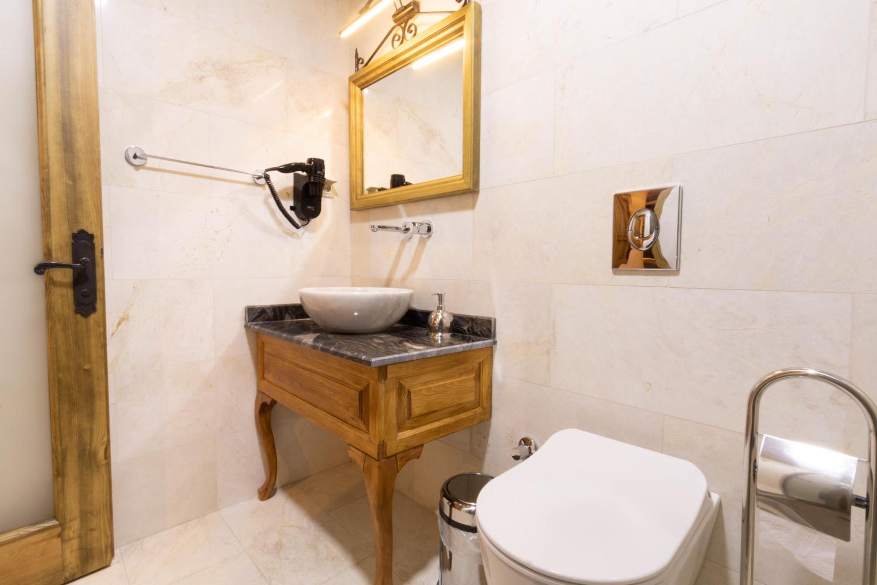 Sapphire Stone hotel - Image 16