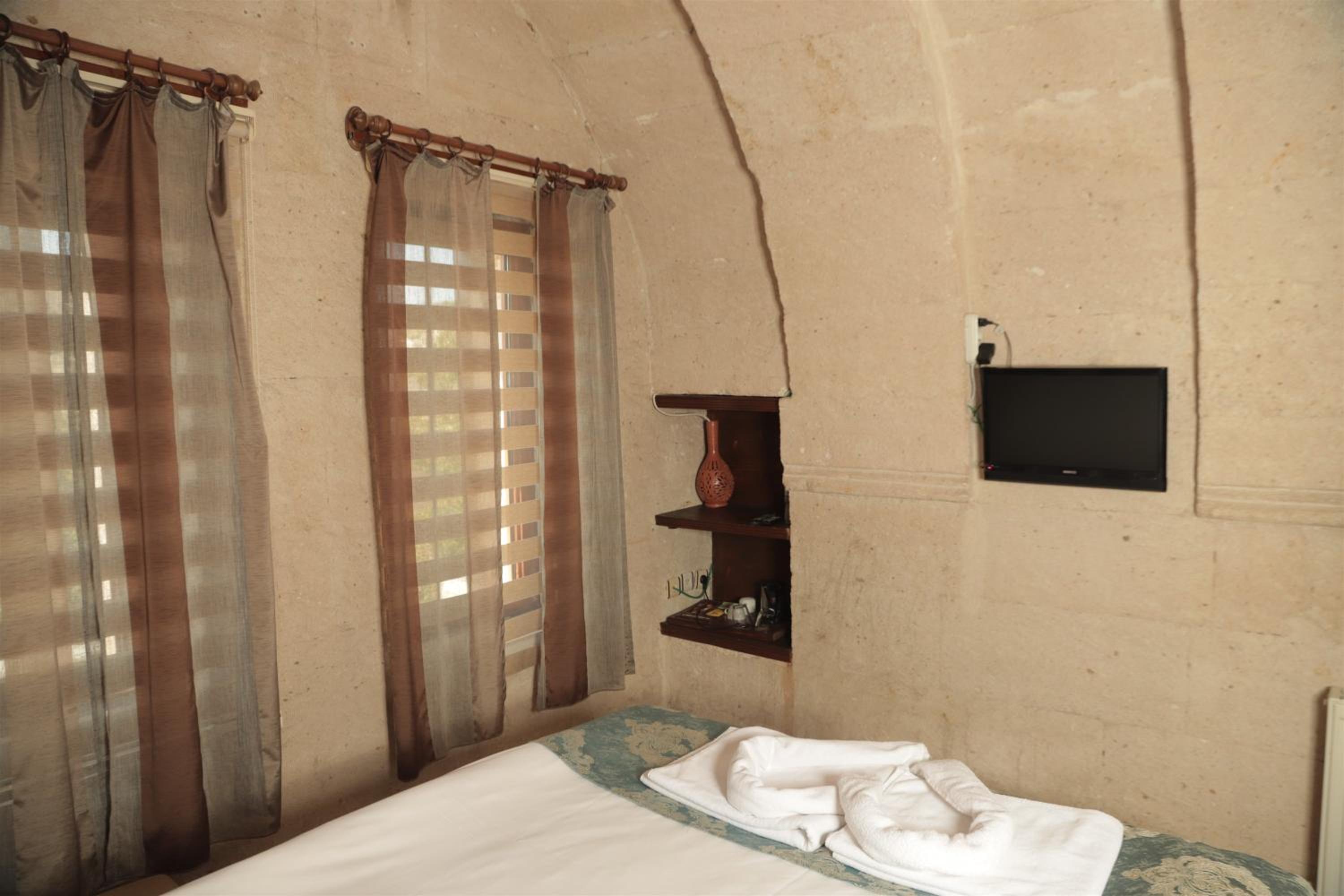 Guven Cave Hotel - Image 43
