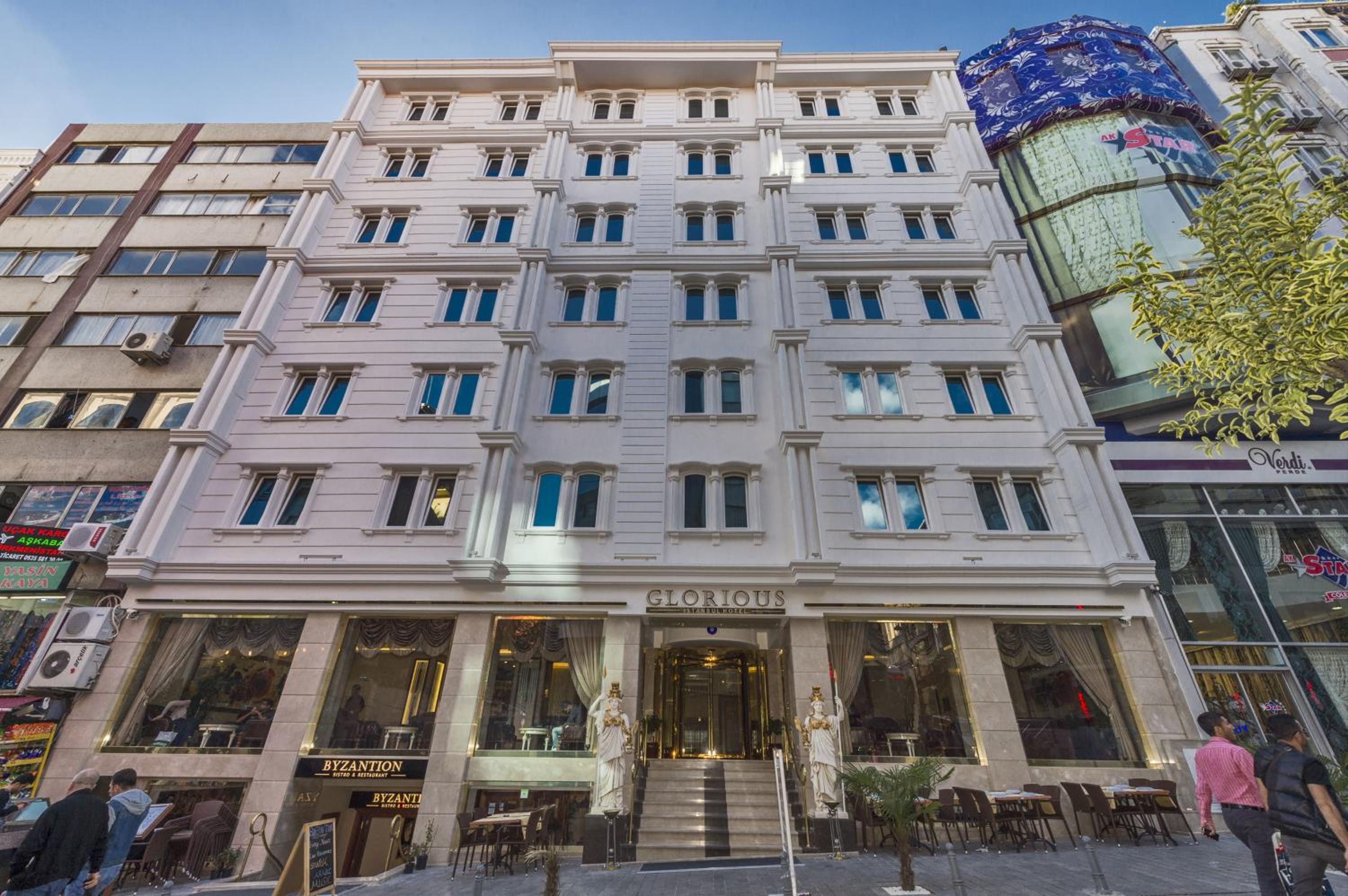 Glorious Otel - Image 76