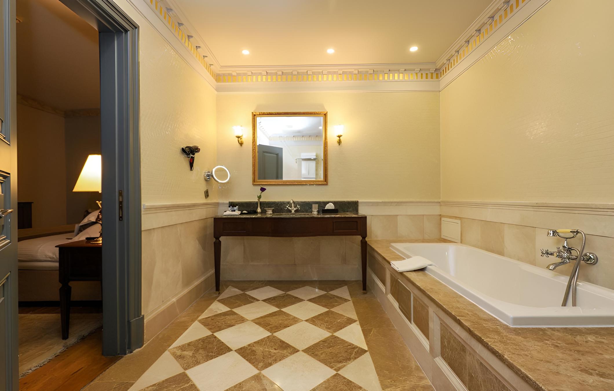 Palazzo Donizetti Hotel - Special Class - Image 18
