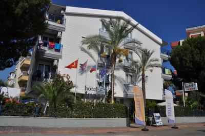 Hotel Lunay - Image 44
