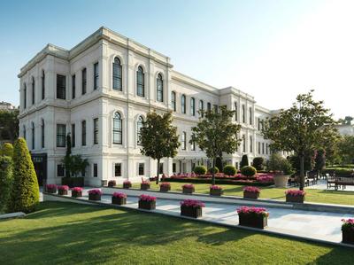 Four Seasons Hotel Istanbul at the Bosphorus - Image 25