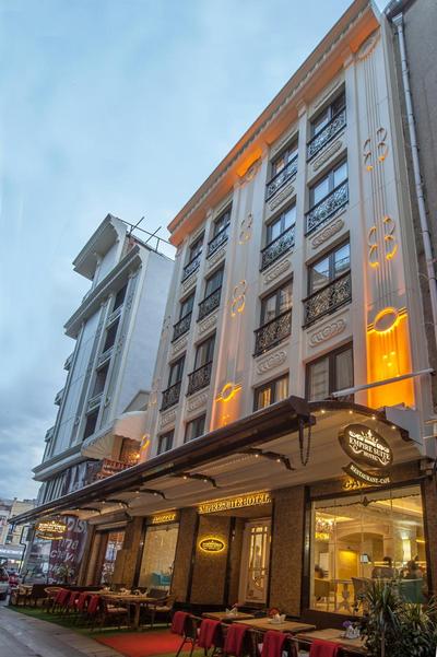 Empire Suite Hotel - Image 56