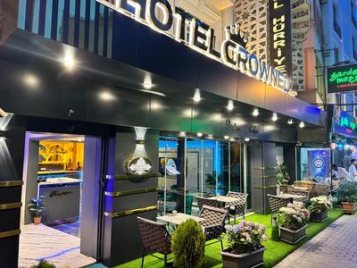 Crowned Plus Otel - Image 58